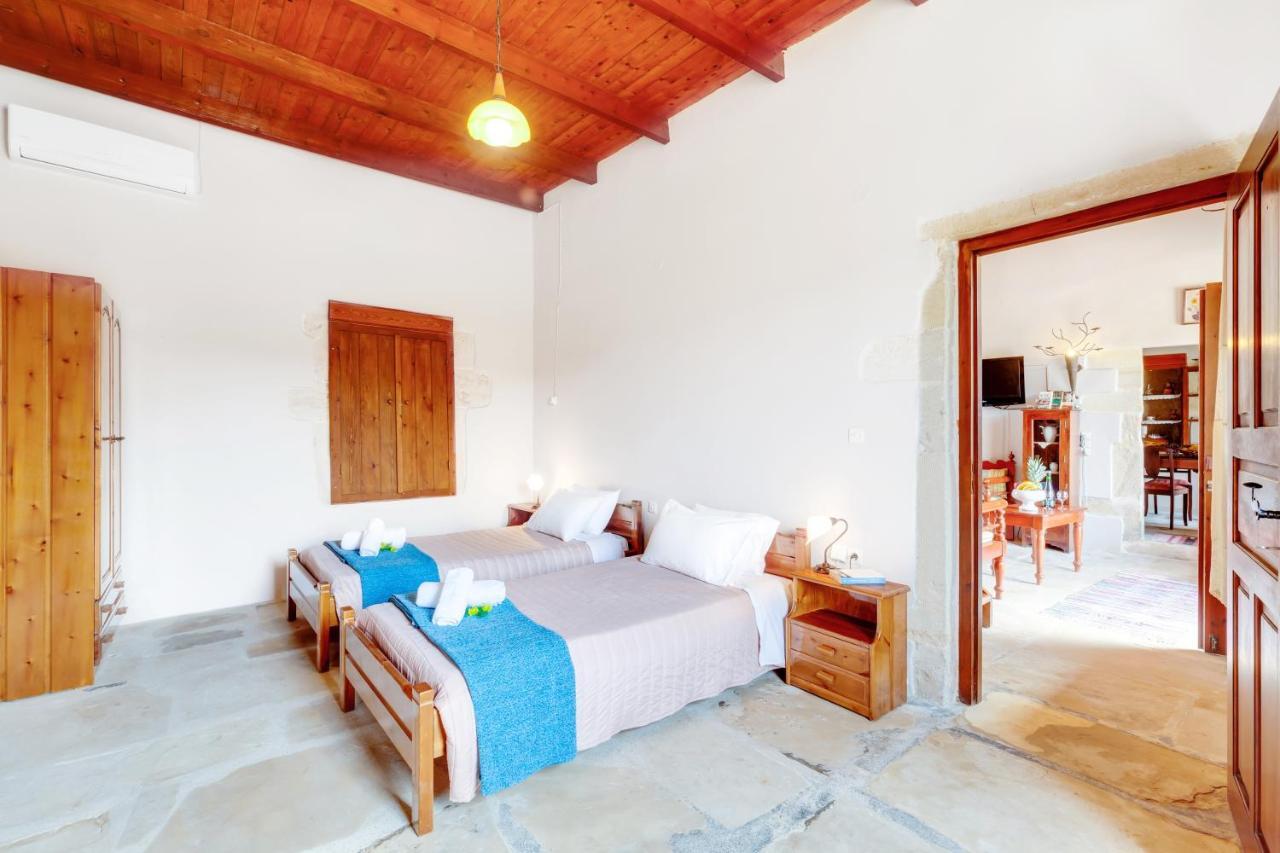 Traditional Home Vereniki With Heated Pool - By Apokoronas Villas Gavalochori Luaran gambar